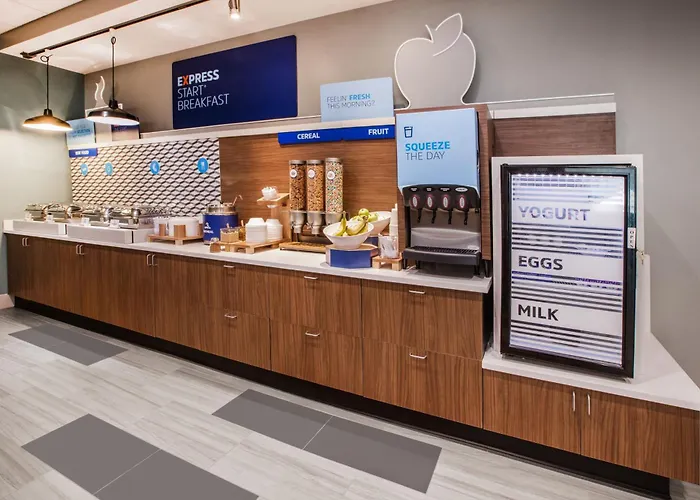 Express Worth West By Ihg Fort Worth