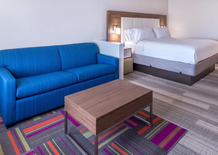 Hotel Express Worth West By Ihg 3*