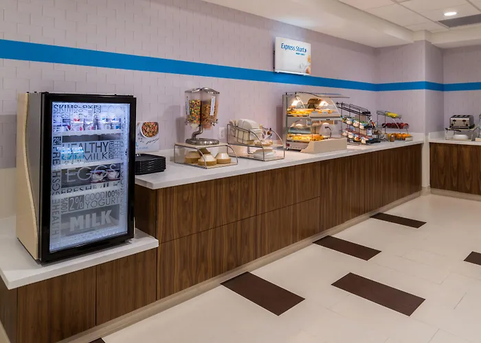 Hotel Express Worth West By Ihg 3*