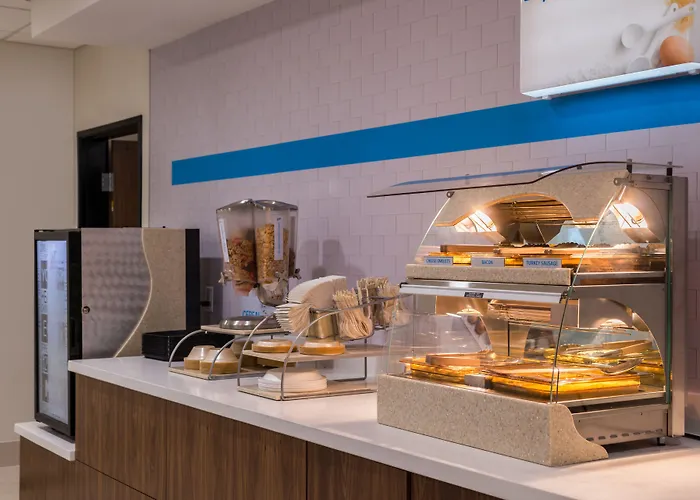 Express Worth West By Ihg Fort Worth